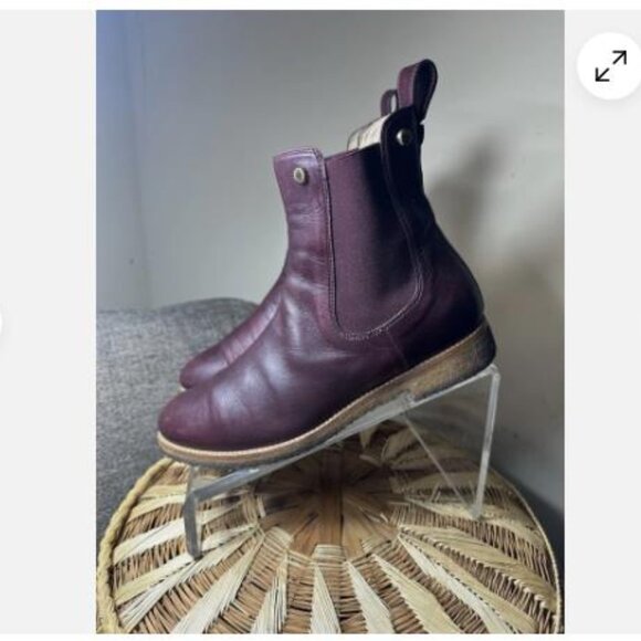Longchamp Women’s Burgundy Leather Ankle Boots Booties Crepe Sole Sz 38 Luxury - Picture 2 of 5